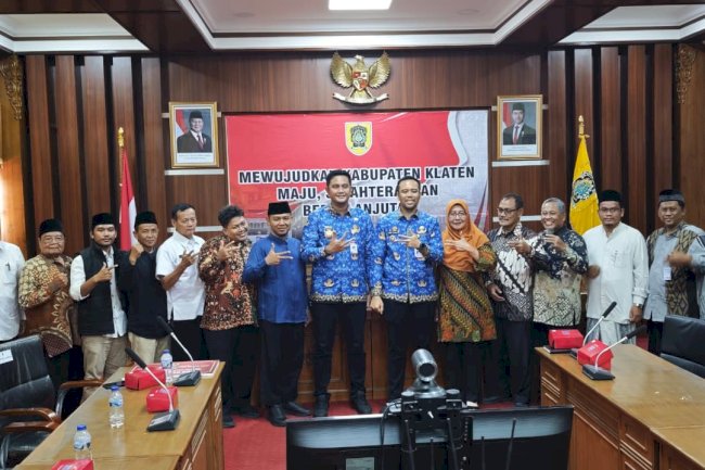 Koordinasi dan Penyerahan Simbolis Hibah Kabupaten Klaten Tahun 2025