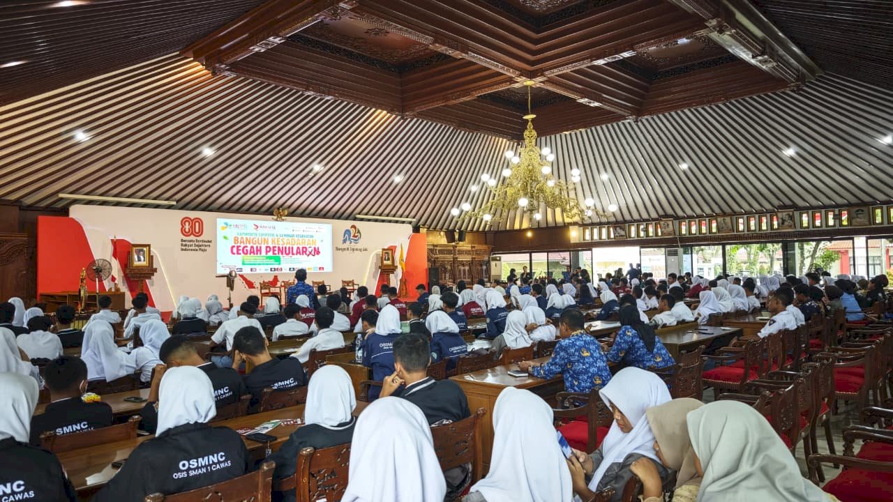 Edukasi Publik “Rakhsa Movement” Meriahkan Peringatan Hari HIV/AIDS di Pendopo Klaten
