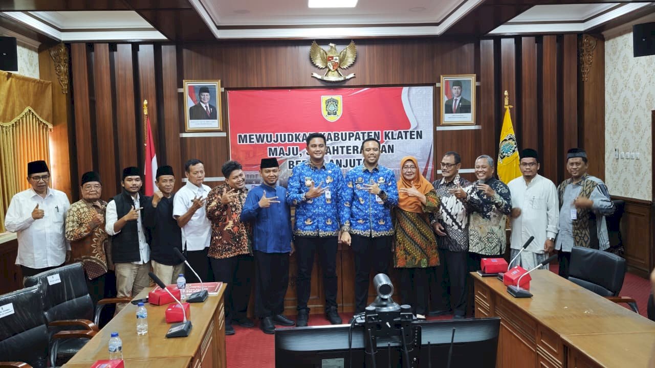 Koordinasi dan Penyerahan Simbolis Hibah Kabupaten Klaten Tahun 2025