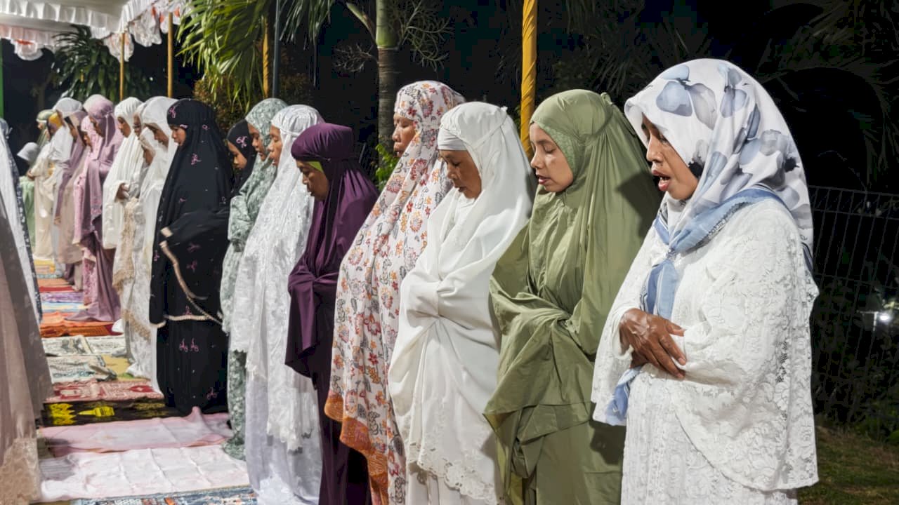 Tarawih Keliling DAPIL V Digelar di Masjid Sunan Pandanaran Bayat